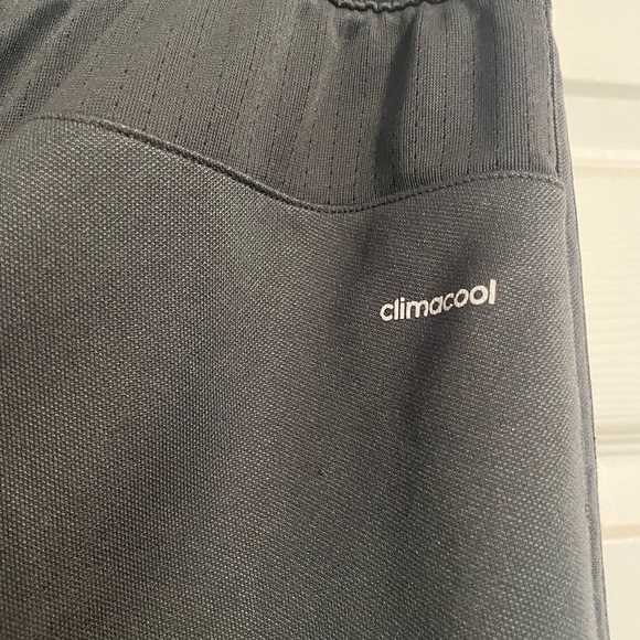Adidas track pants - Picture 6 of 9